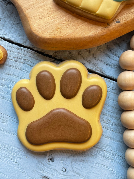 Dog paw cookie cutter